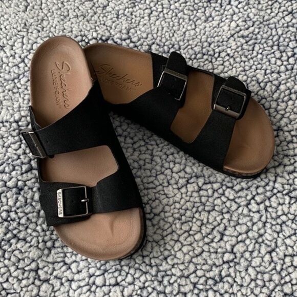 Sketchers Women’s Relaxed Fit, Luxe Foam Sandal - Picture 3 of 5